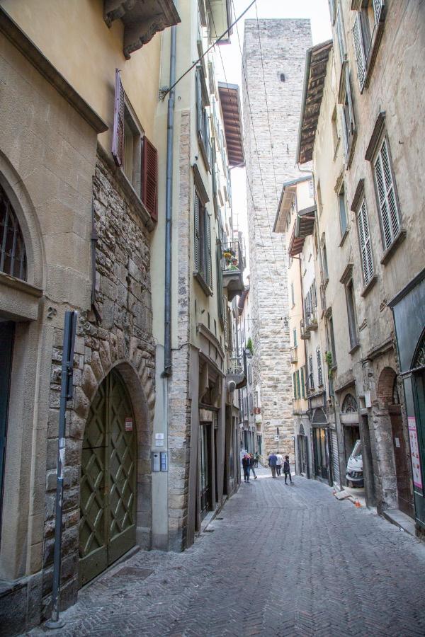 Casa Vacanze Gombito 4 Bergamo Alta Bérgamo Exterior foto